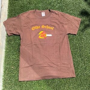 VTG 00’s Nintendo Olde School Brown Tee